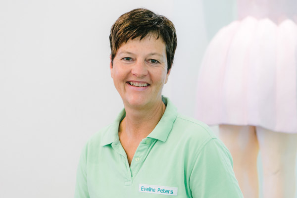 Eveline Peters, Dentalhygienikerin Eveline Peters, Dentalhygienikerin